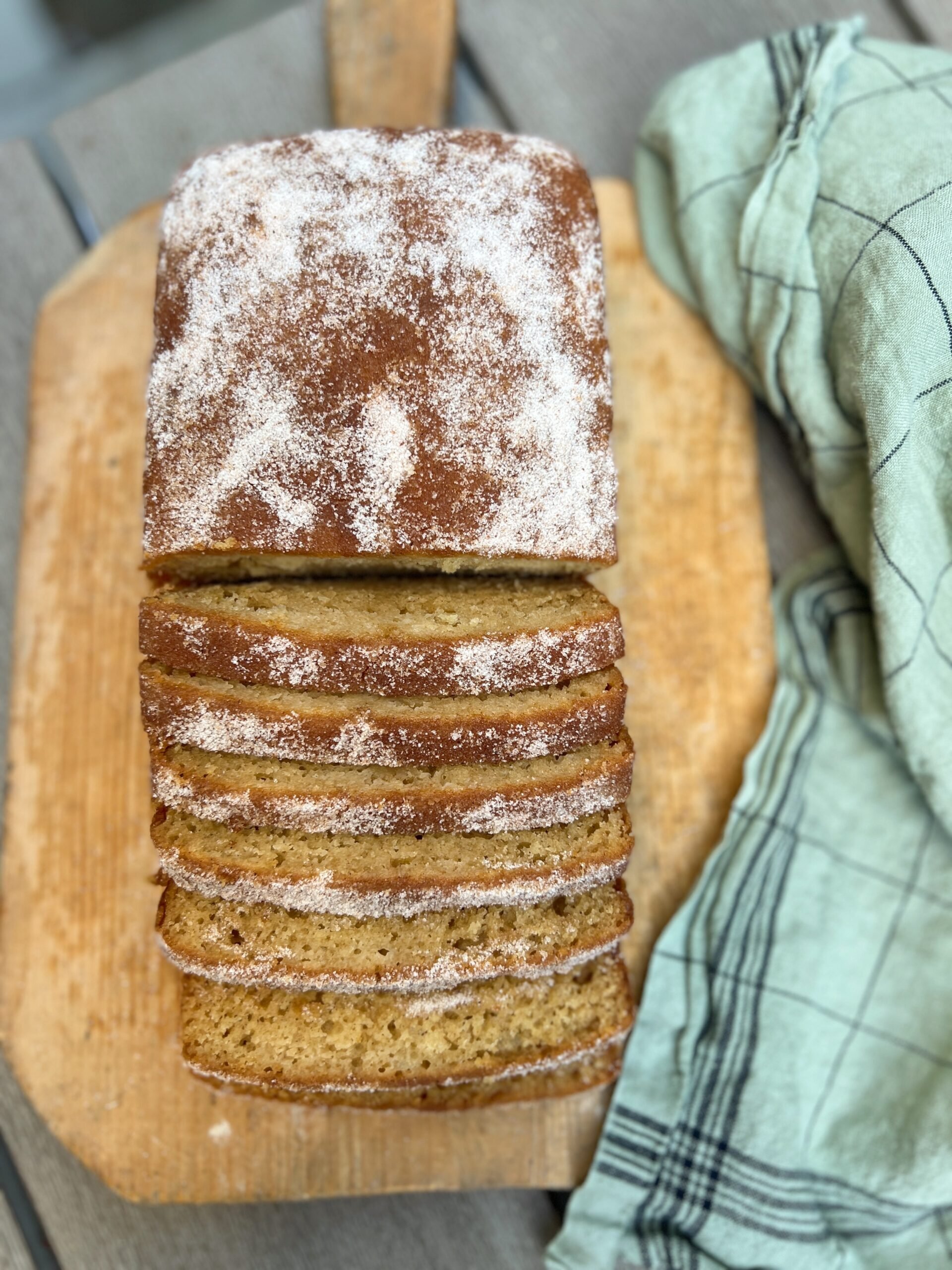Apple Cider Doughnut Loaf Cake