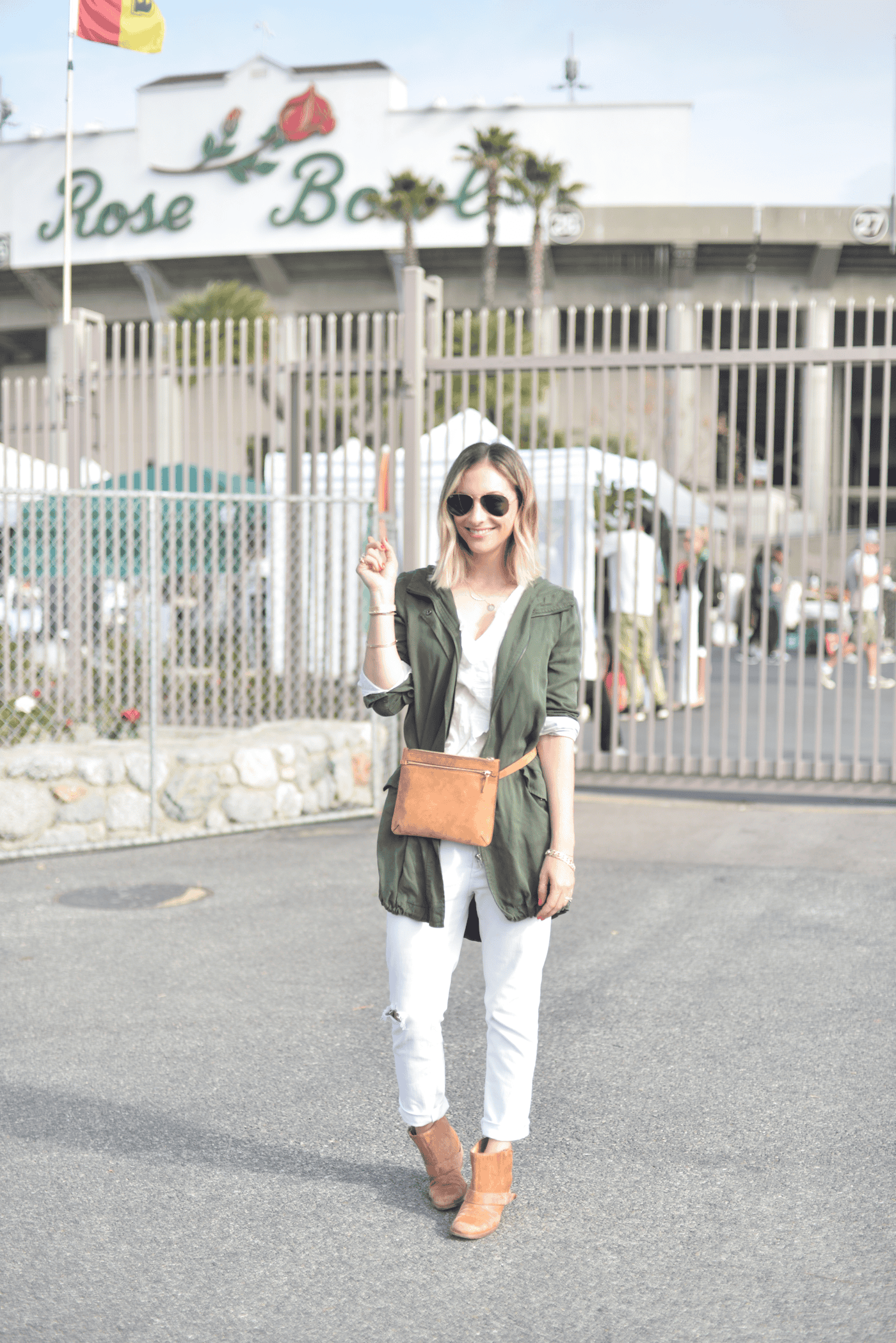 How to Find Treasures (and Bargains) at the Flea Market