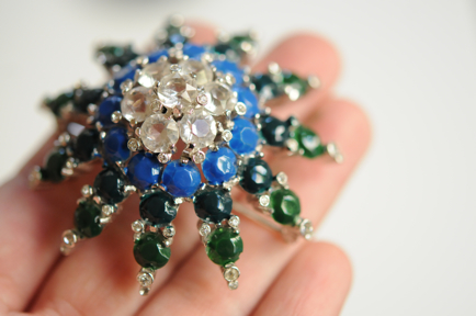 Baubled Brooch How-To