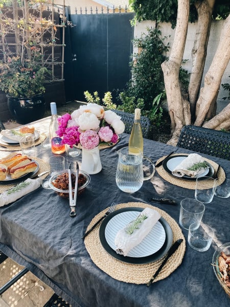 How I’m Putting Together an Outdoor Tablescape for Summer Entertaining