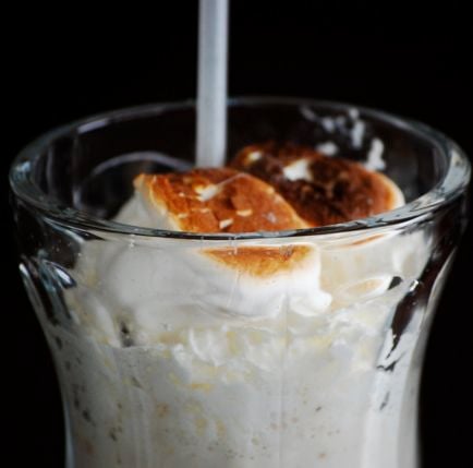 Toasted Marshmallow Shakes